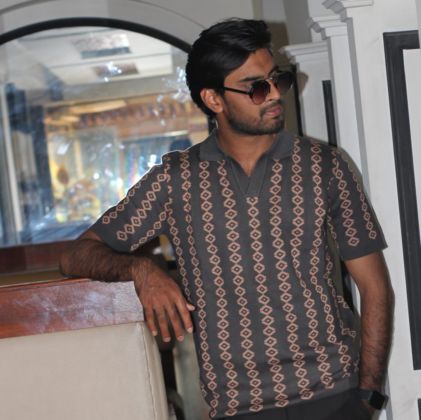 The Heritage Knit: Men’s Old Money Polo in Charcoal & Bronze